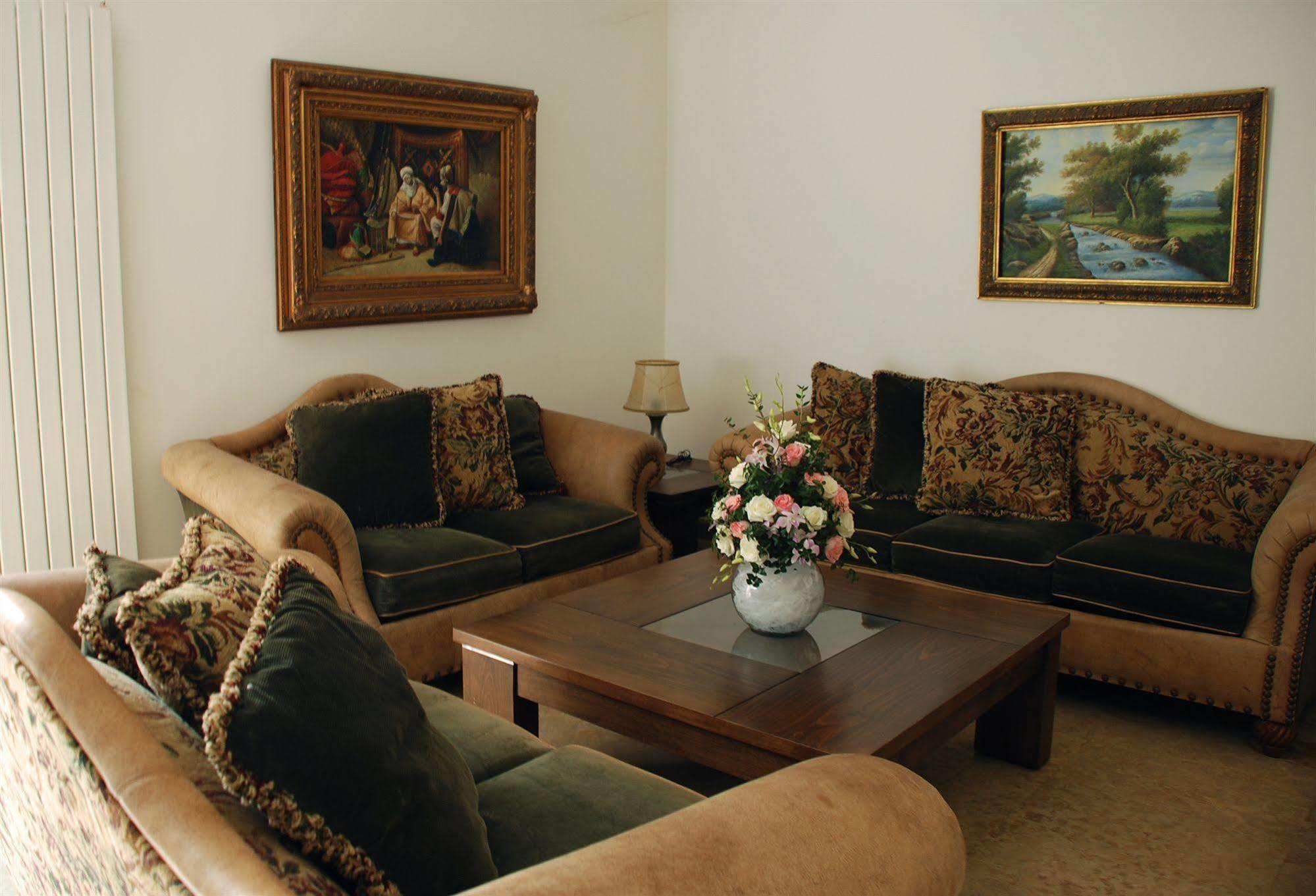 City Suite Aley Room photo